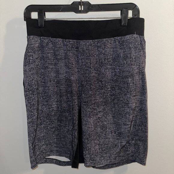 Lululemon T.H.E. Short 7” - Size Medium- Heathered Texture Printed Grey / Coal - Picture 1 of 4